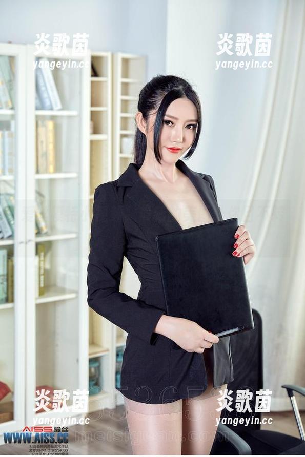 爱丝模特小视频，最新的美图让你目不转睛！