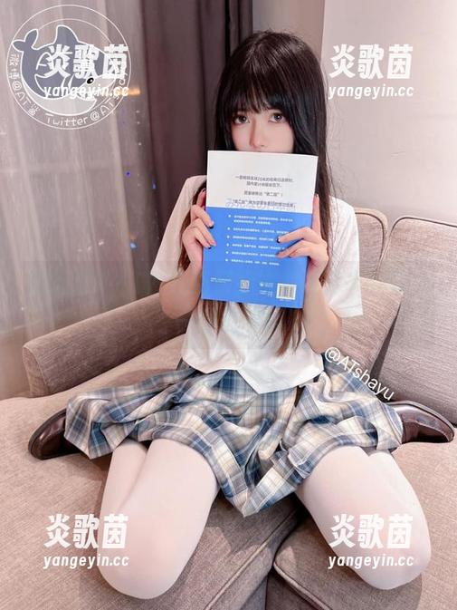 别眨眼！AT鲨最新御姐鲨套图分享，让人一秒想飞！