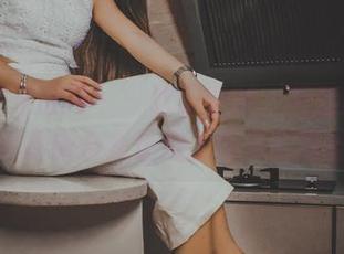 GIRLT果团网 – 一套职业装，百变风格！莫雅淇最新合集让你上班无需再苦恼！