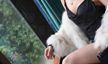IESS异思趣向 – 这就是真正的秋秋低胸白裙（上），最新资源，简直是可爱得不像话！