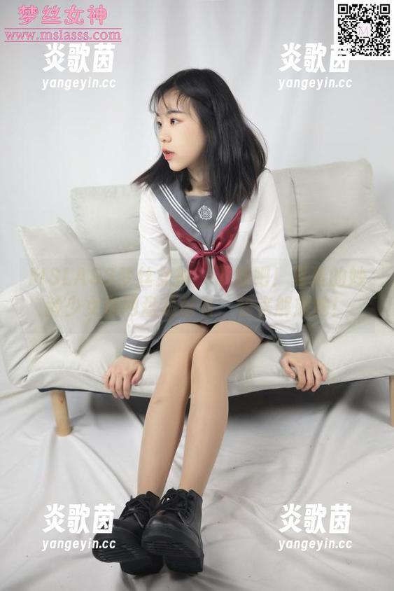 MSLASS梦丝女神-夏素 MSLASS梦丝女神 - 下载吧!夏素的妙龄少女在网盘忍耐着,快来解放她!