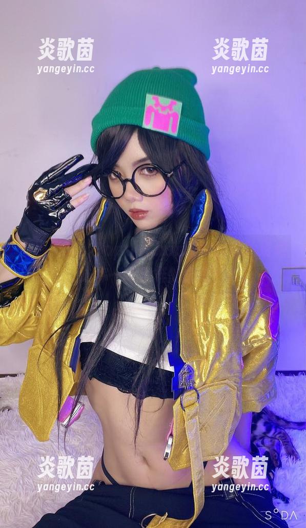 PoppaChan 告别无聊,PoppaChan的女孩图片资源送你一场别样的冒险!