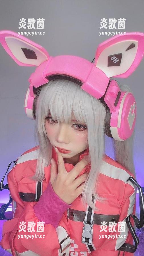 PoppaChan PoppaChan带你飞!星街彗星的免费写真之旅,难道是去星际咖啡馆吗?