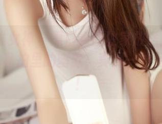 TGOD推女神 – 黑白套图独家放送：Akiki朱若慕私拍里的幽默，真是一种另类审美！