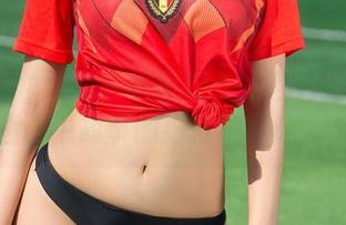 UGirls尤果网 – 佟蔓的女仆世界：原图分享，画面中故事的细腻感真让人心动！