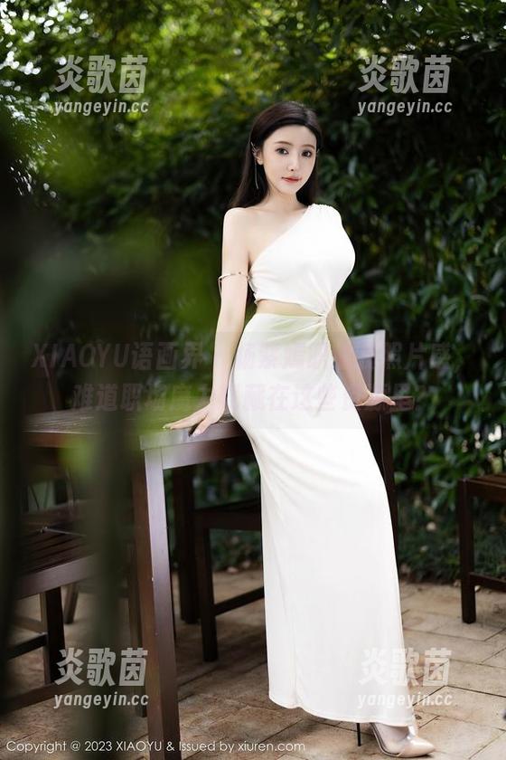 XIAOYU语画界 - 杨紫嫣职业装照片感，难道职场魔力就藏在这些资源里？