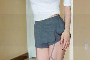Xiuren秀人网 – 当护士遇上写真：杨欣欣的魅力，从一开始就不普通