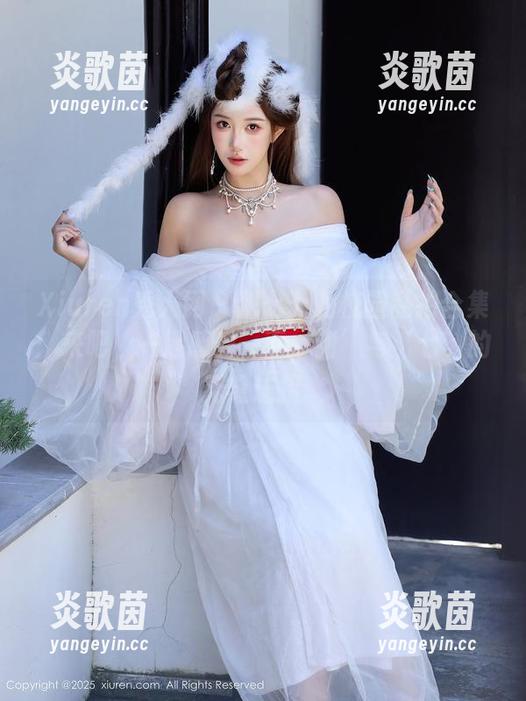 Xiuren秀人网-甜七七 Xiuren秀人网 - 甜七七的校园私拍合集:来吧,一起感受一下‘甜’与‘七’的无缝连接。