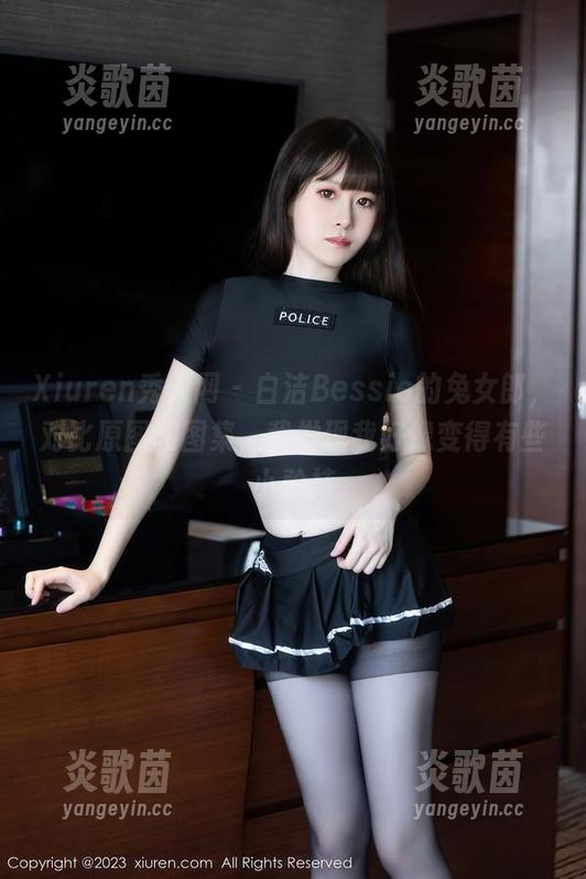 Xiuren秀人网 - 白洁Bessie的兔女郎，对比原图和图集，我发现我好像变得有些小矜持