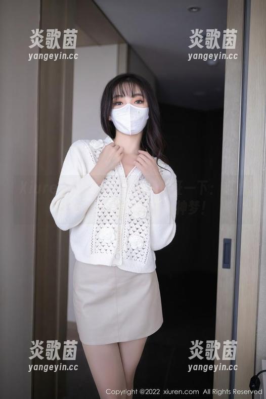 Xiuren秀人网 - 在这儿见证一下：赵惟依coco的在线写真女神梦！