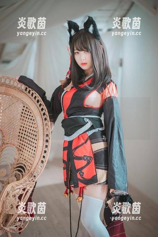 Zia(지아)妹妹的作品居然比我的梦还私密，图包看完，心里忍不住问：这算什么，灵魂的碰撞吗？