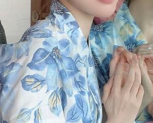 不着痕迹的吸引：aqua水淼的图集分享，爱心恶魔真是种魔力。