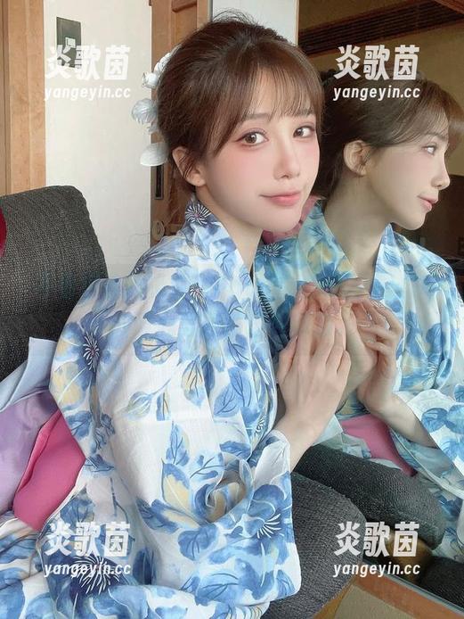 不着痕迹的吸引：aqua水淼的图集分享，爱心恶魔真是种魔力。