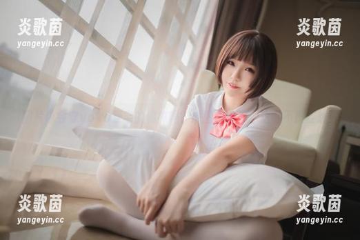 yoko夏宅 图片也会穿yoko夏宅的棉袜吗?原图告诉你:这可不是妄想!