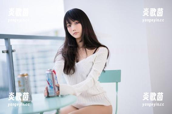一智智 一智智的清纯写真,让我怀疑人生!这图片到底有多美才能让我停不下来?