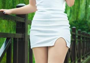 丽柜 – 在线图集：王欣竹夏日，别问我为啥眼睛一直停不下来！