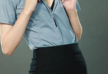 丽柜 – 雪糕姐姐的眼神与美图合集：看她是如何化身夏日的女神！