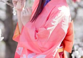 沉浸在九柒喵的枣伊吕波：COS艺术的另一面？