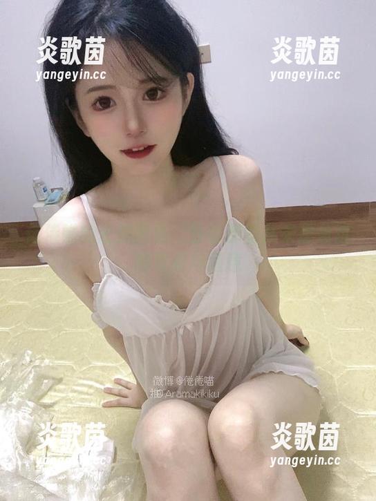 倦倦喵的长腿图集：分享那些从未想象过的优雅与随意