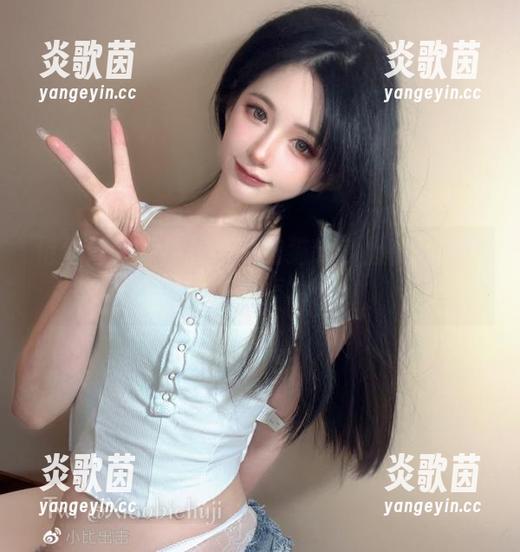 倦倦喵的黑色风格：当猫咪遇上夜晚的原图，超有戏！