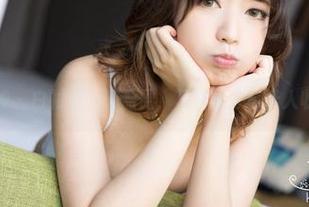 克拉女神 – 白衬衫下的盈盈，写真集分享让人收不住眼