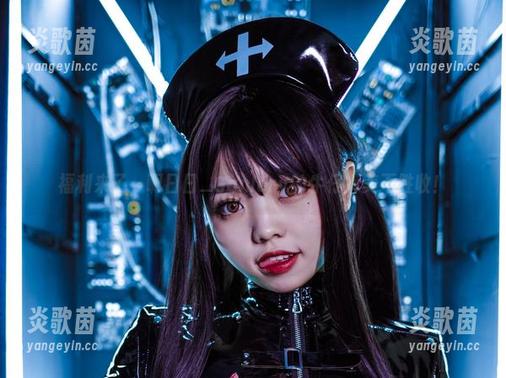 福利来了，啊日日_Ganlory的牛仔裤美不胜收！