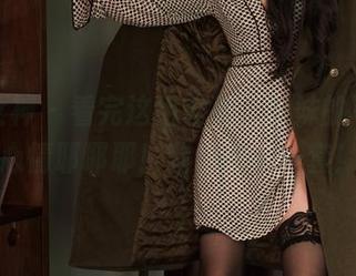 头条女神 – 看完这组松果儿学妹的写真，心情耶耶耶！我也想来一套！