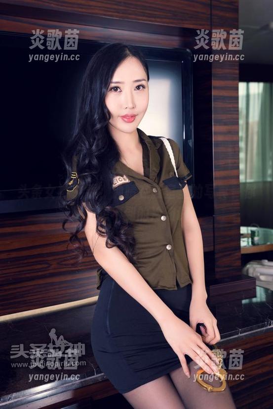 头条女神-钟晴 头条女神 - 看,钟晴在教室里的写真—你绝对想不到的冷知识!