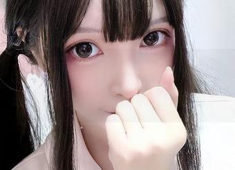 下载妍子坚不可摧花嫁套图，感受那种不经意的美好，仿佛在偷瞄！