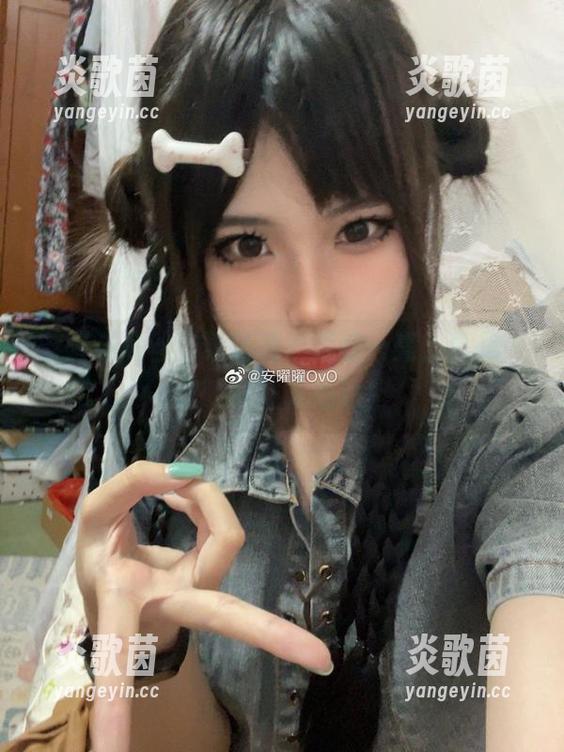 安曜曜 安曜曜黑丝图集精选:眼前一亮,真是‘黑’得让人心动!