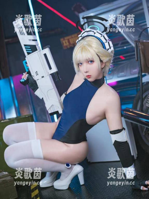 小和甜酒 酒香与制服交织,小和甜酒的绝妙作品,来一睹为快!