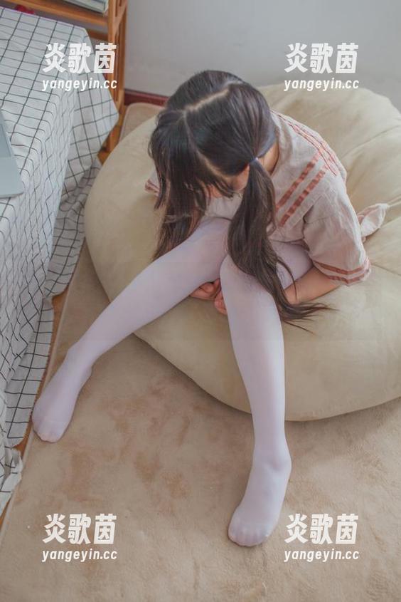少女秩序-千澄 少女秩序 - 千澄修女:私拍无限可能,图片流转的情感瞬间