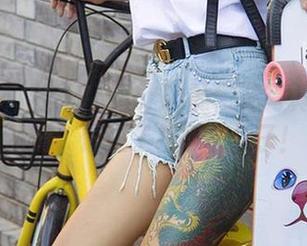 尤果网 – 果儿Victoria的樱花写真：私房甜情，像极了初恋的样子！
