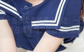 尤果网 – 当菲儿在线遇上海边：一张图片让你明白海风和发胶的无奈对抗！