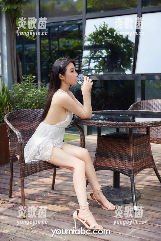 尤蜜荟-张茜茹 尤蜜荟 - 情人梦之张茜茹,高清写真集,悄悄告诉你,她的梦中情人是谁?
