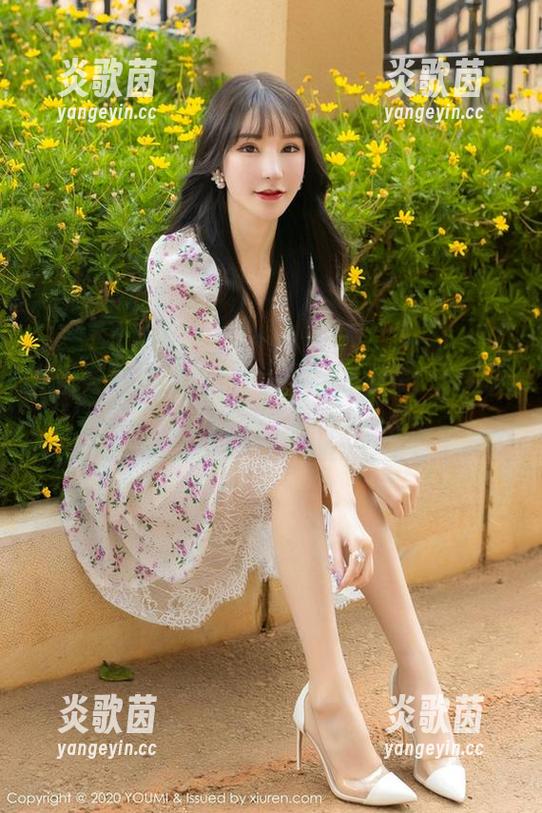 尤蜜荟-樱小白baby 尤蜜荟 - 樱小白baby最新作品集:天台风光,顺便换个角度看看日常。