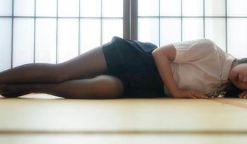 岛田云溪的狗狗写真套图让我想起我家的毛孩子，心情一下子就被治愈了，真想抱回家！
