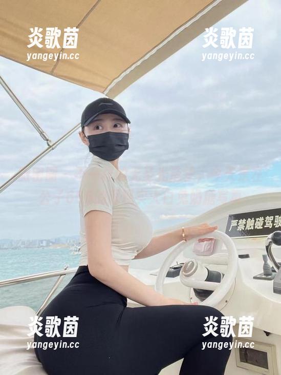 左公子666 微密圈 - 不一样的无圣光造梦,今天是左公子666的超现实大白兔奶糖写真