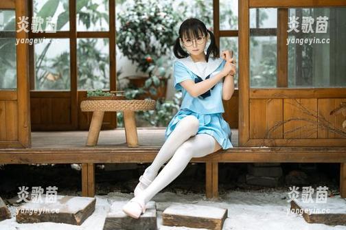 幼水铃衣 真的,幼水铃衣的双人校服美图让我对校园有了新的看法,资源超值!