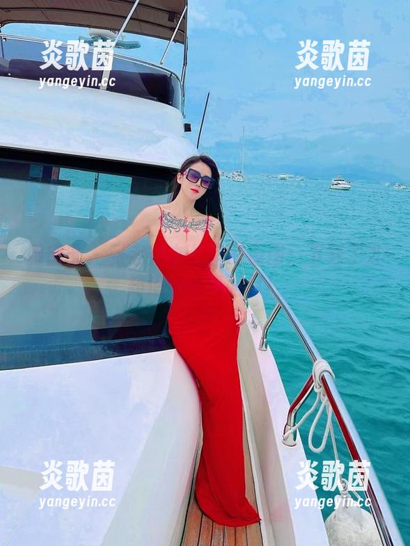张老师 微密圈 - 张老师办公室的原图:下载了才知道她的真面目!