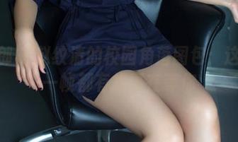 推女郎 – 赵纹清的校园角落图包：这里每一帧都有故事在等你