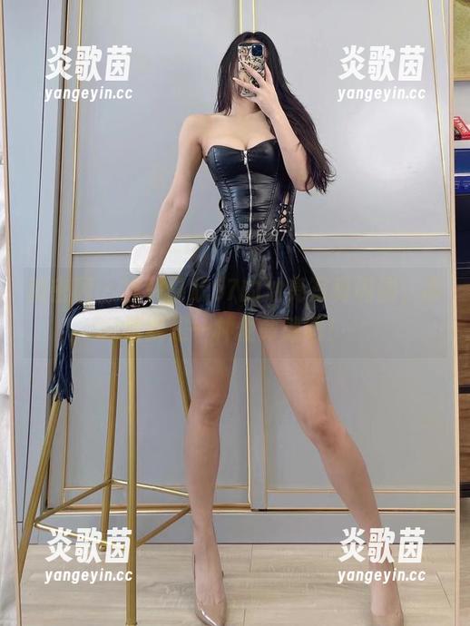 微密圈 - 被李嘉欣97的油亮写真闪到，高清就是一种使命感吧！