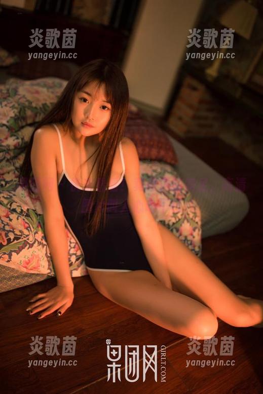 果团网 - 快来看看！莫雅淇的美足，高清图片叫人心动不已