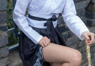 梦丝女神 – 看着灵唯少女的高清作品，资源也让人微微有些期待，忽然觉得生活太美好了…