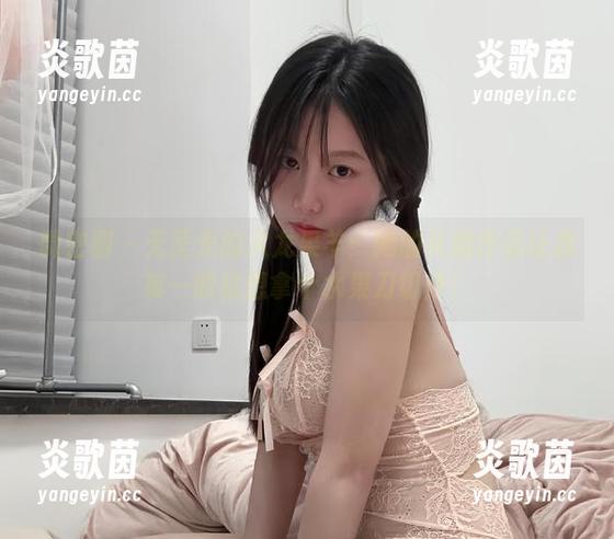 微密圈 - 无圣光的火龙果羊：她的礼服作品让我第一眼就想拿个水果刀切开！