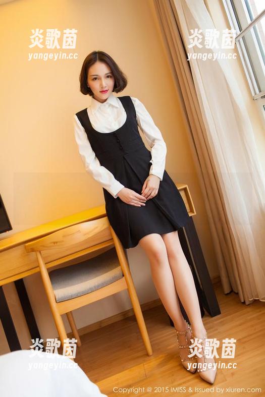 爱蜜社-杨紫嫣Cynthia 爱蜜社 - 看杨紫嫣Cynthia的私房美足合集,心里那个小鹿乱撞啊!