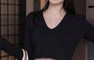 秀人网 – 狐小妖Baby的纯白合集：每一张都让我怀疑人生，咋这么美？