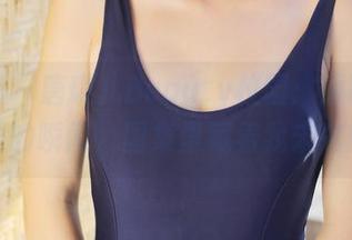 美媛馆 – 唐琪儿Beauty校园：原图中微风拂面的瞬间，图集里藏着我未名的悸动