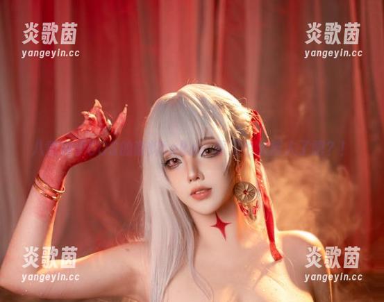 菌烨tako 八重神子COS的菌烨tako:原图也太撩人了吧?!