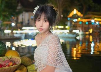 作品中的纯白——萌芽儿o0全集带你走入她的内心
